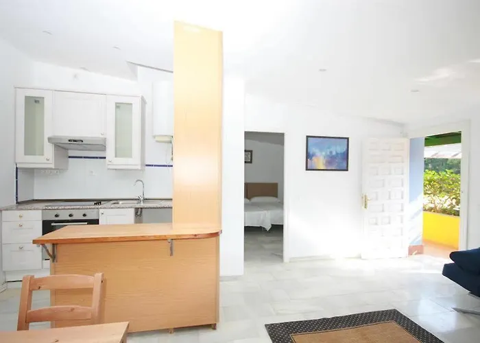 Aparthotel Cortijo La Saleta Banus 2*