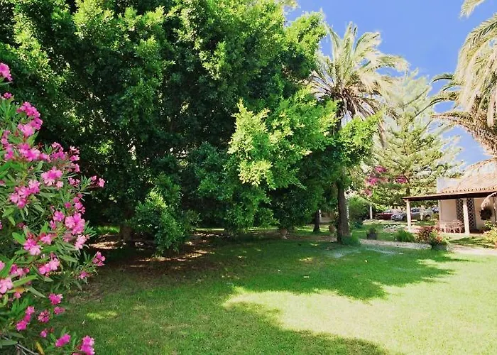 Апарт-отель Cortijo La Saleta Banus Марбелья