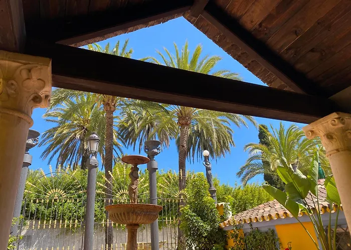 Cortijo La Saleta Banus 2*